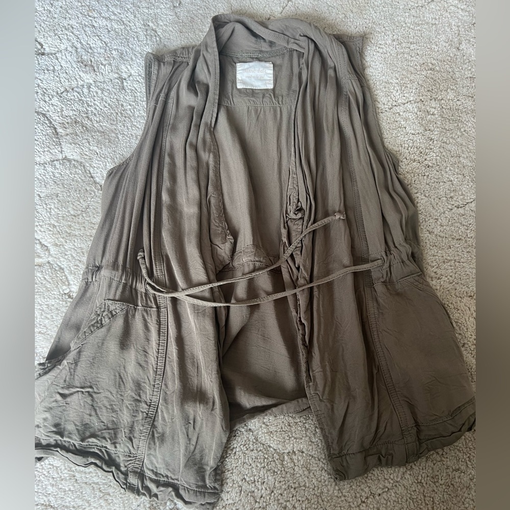 Women’s vest